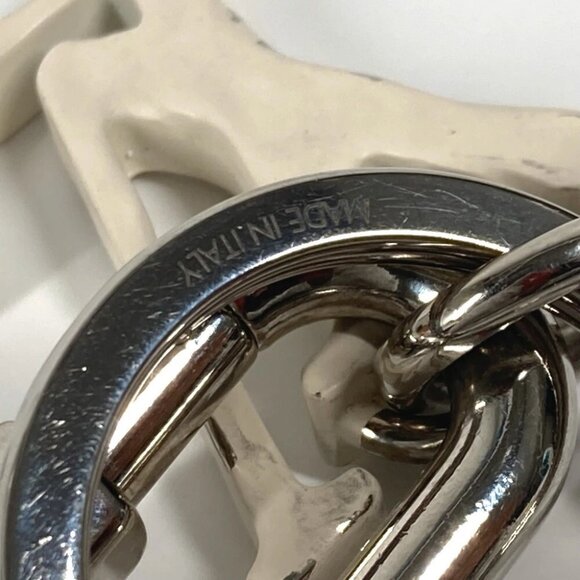 LOUIS VUITTON LV logo with carabiner Portocle-LV Sharp Bag Charm Key Holder - Picture 8 of 12